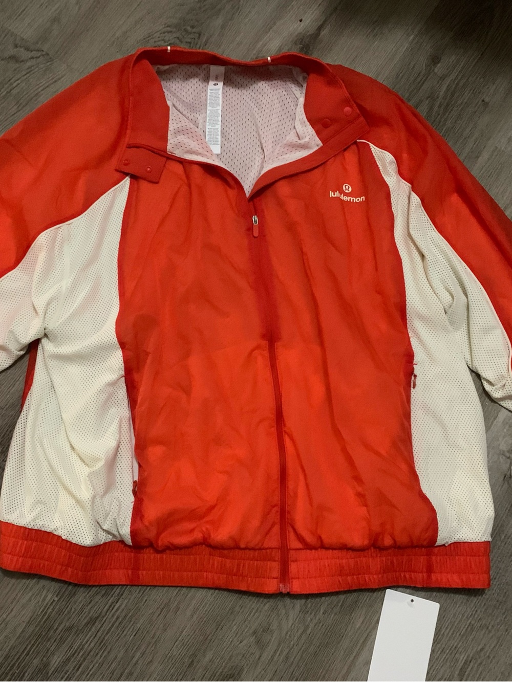 Lululemon Women's Red and White Lightweight Jacket XL